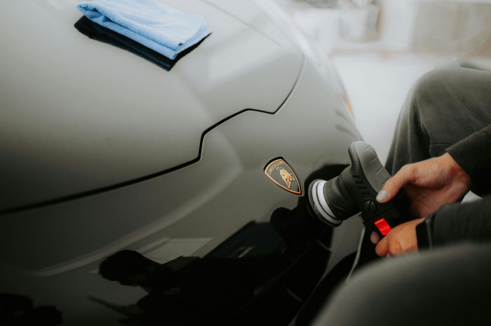 Förståelse för billack: En djupdykning i automotiv estetik